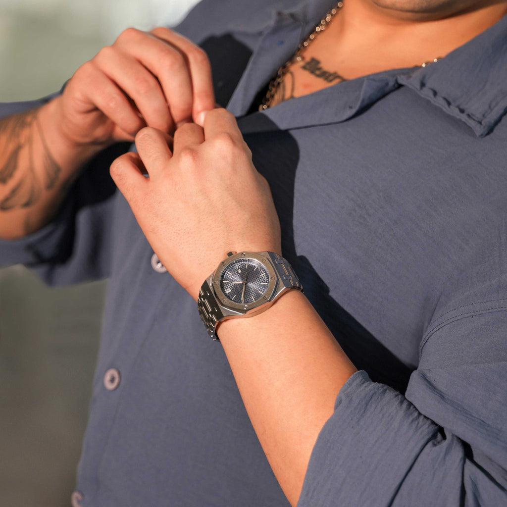 Oceanus — Timeless Vintage